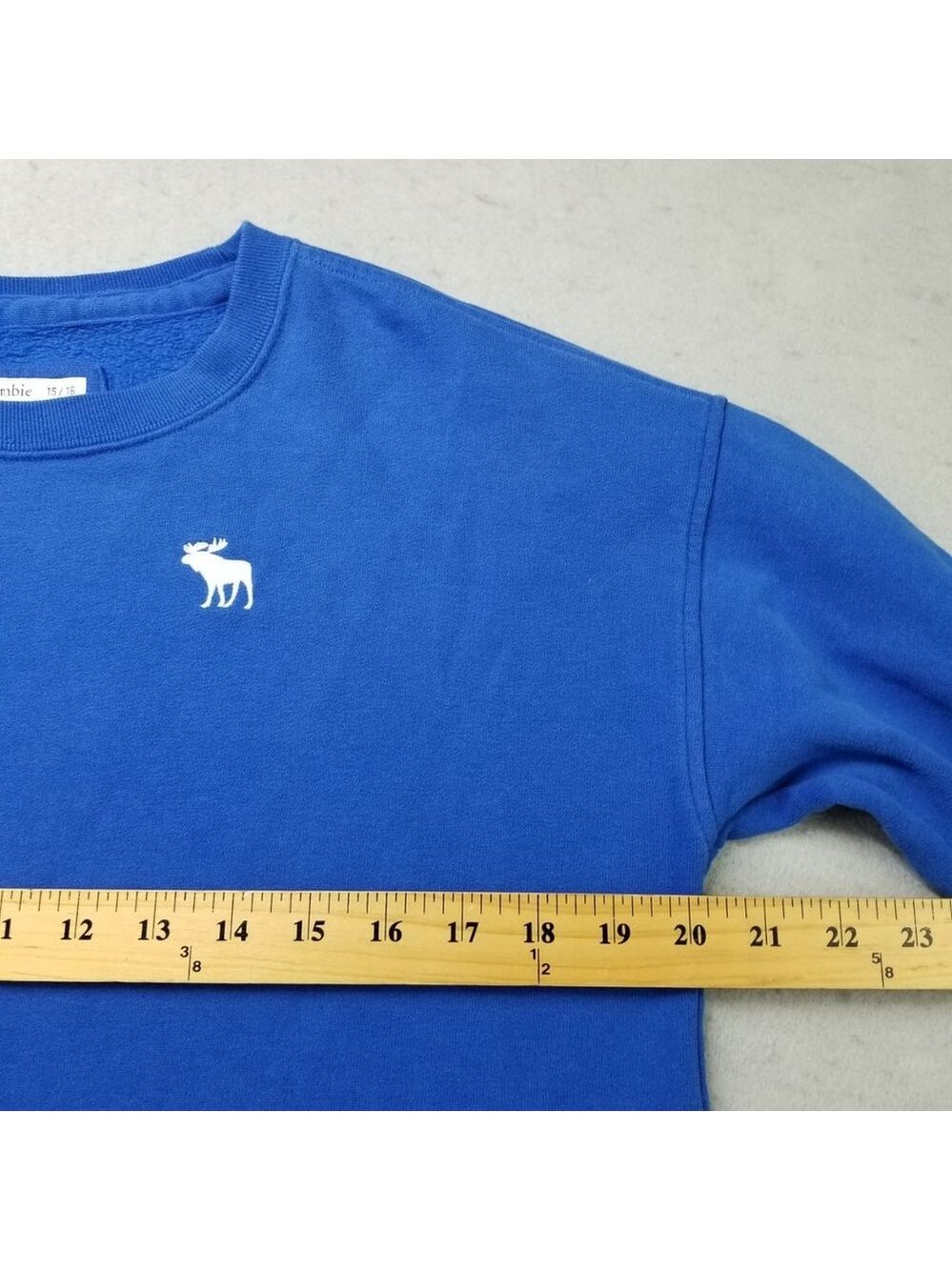 Abercrombie & Fitch Sweatshirt Boys Kids Size 15/16 L Blue Crewneck Moose Logo - Picture 5 of 9